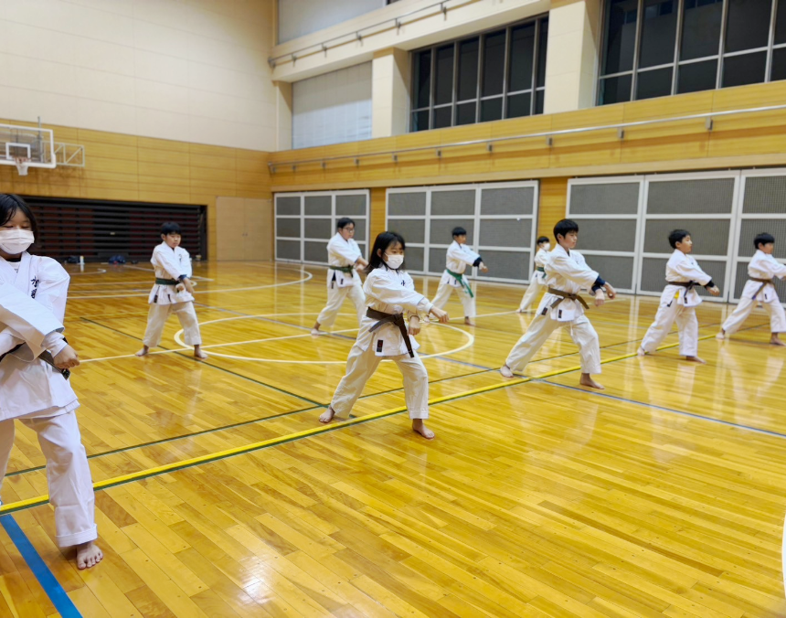 愛西市空手道場