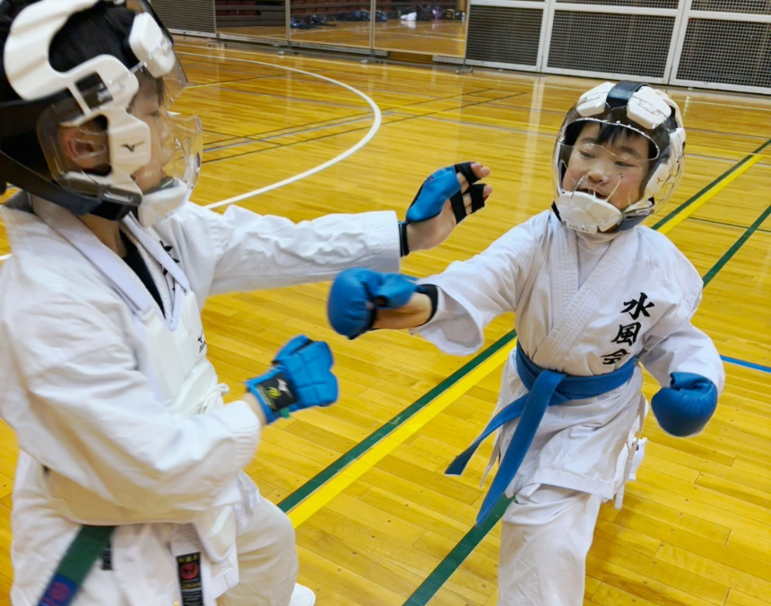愛西市空手道場